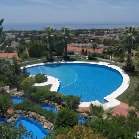 Апартаменты Apartamento Calahonda *